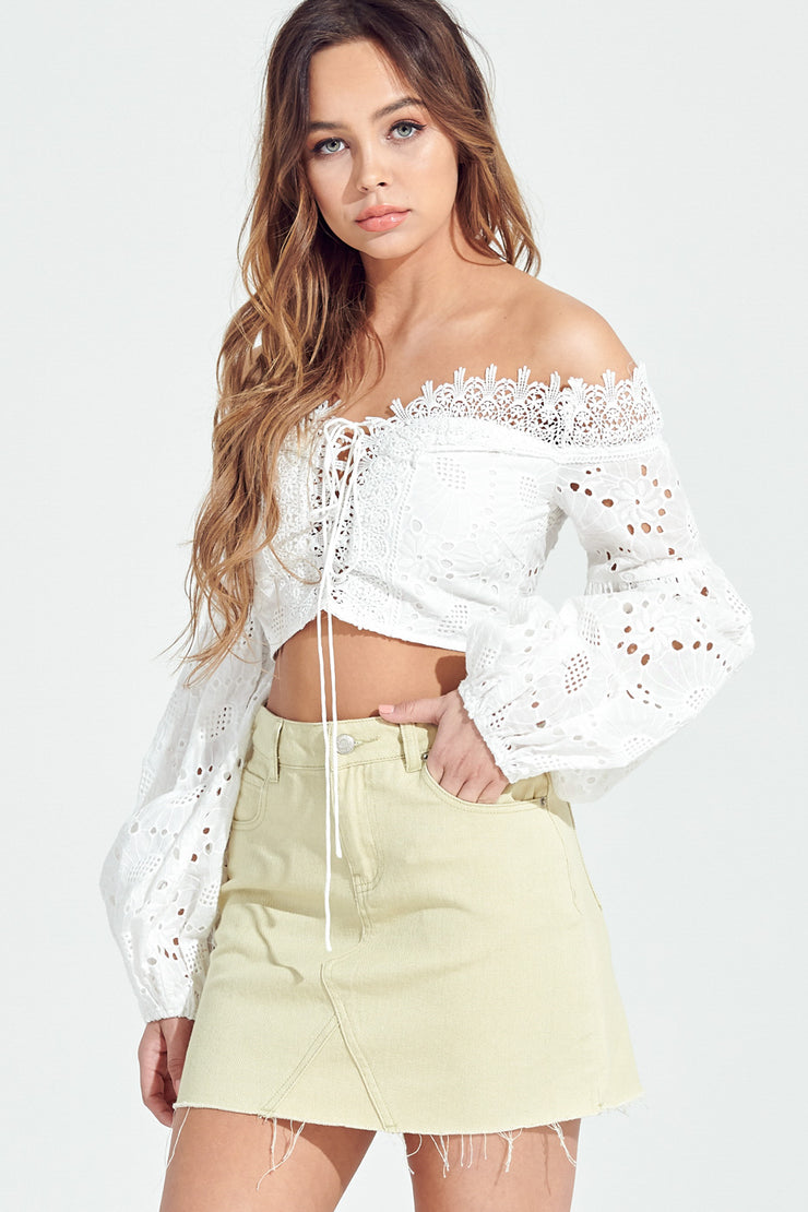 White Top, White Crop, Tube Top, Off Shoulder Top, Crop, Lace Top, Trendy Outfit, Blogger Outfit